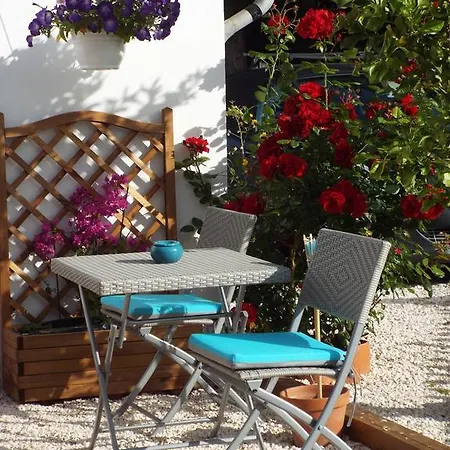 Pugetvilla Bed & Breakfast *